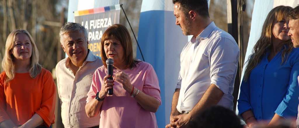 Bullrich vuelve a Mendoza a cinco días de las presidenciales