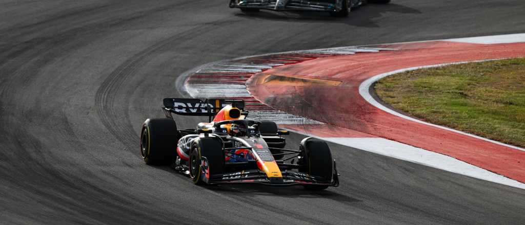 Max Verstappen se quedó con la carrera sprint en Austin