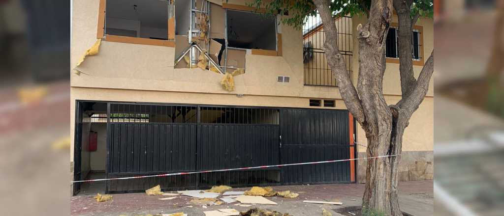 Fuerte explosión en una casa de Las Heras