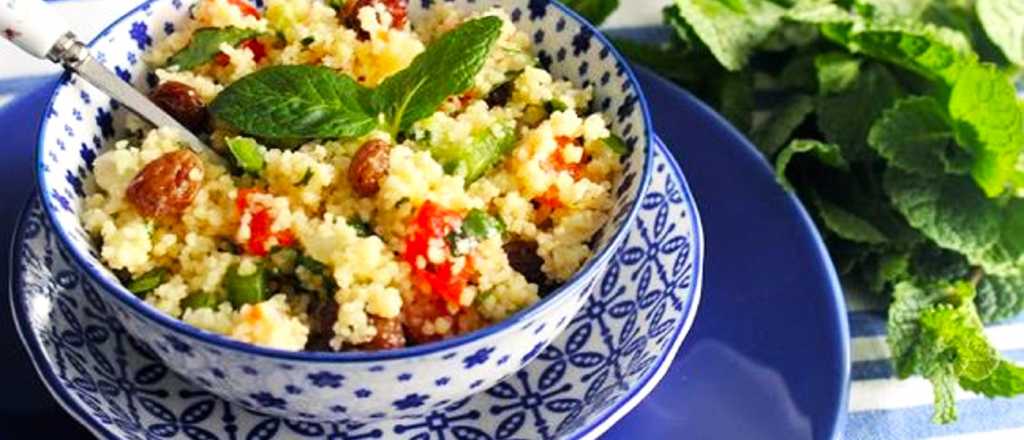 Descubre la tabulé libanesa: la ensalada de oriente medio perfecta