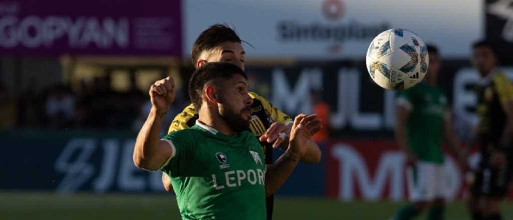 Almirante Brown y Ferro juegan por el pase a semifinales