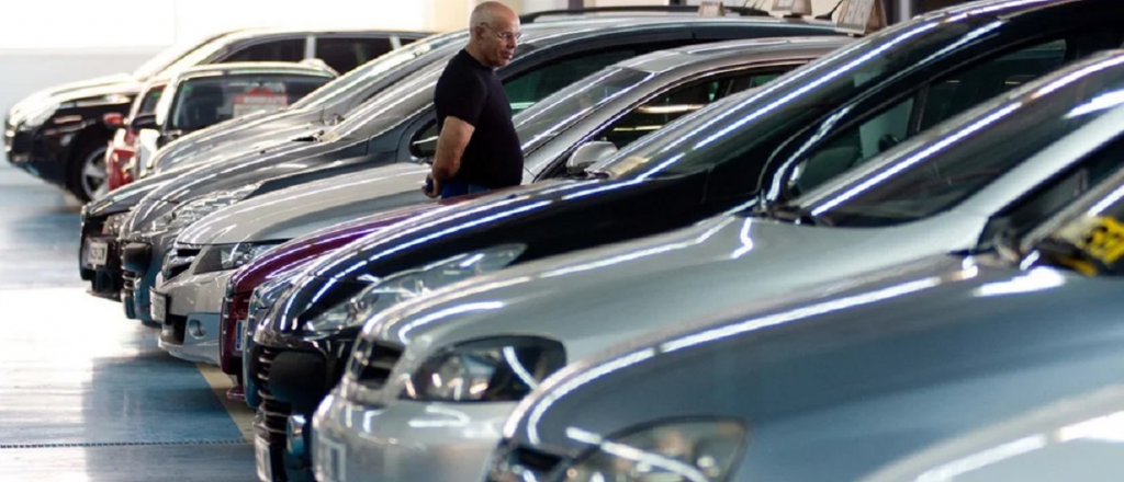 Repunta la venta de autos usados: bajan precios y se "reacomoda" el mercado