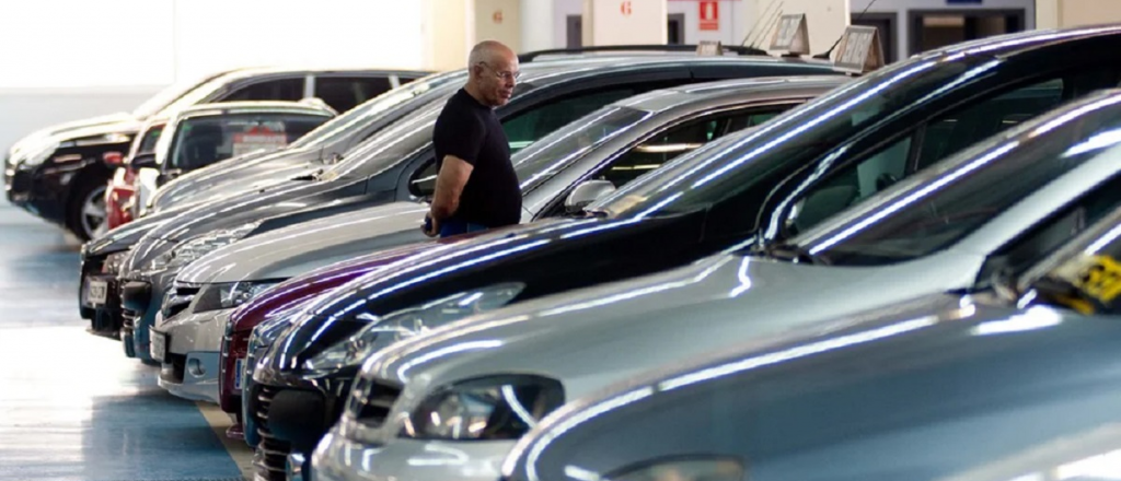 Repunta la venta de autos usados: bajan precios y se "reacomoda" el mercado