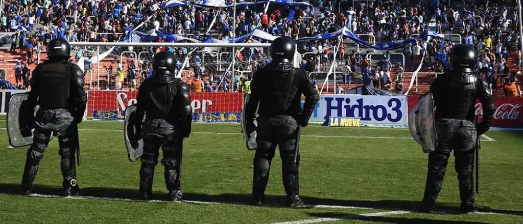 Fuerte operativo de seguridad en Mendoza para Godoy Cruz-Colo Colo