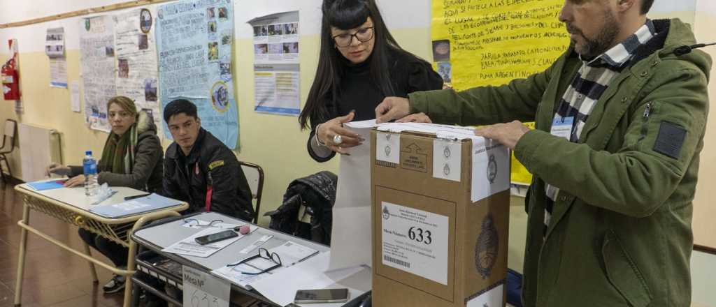 Argentina decide: normal desarrollo de los comicios en el balotaje