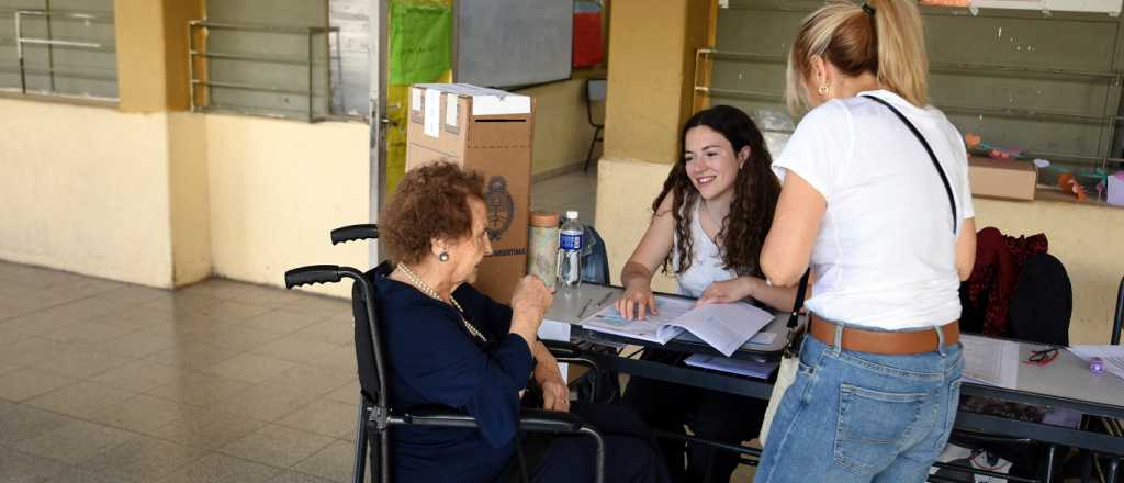 En todo el país ya votó casi la mitad del padrón