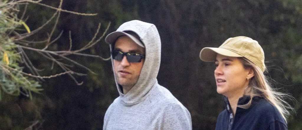 Robert Pattinson y Suki Waterhouse serán padres