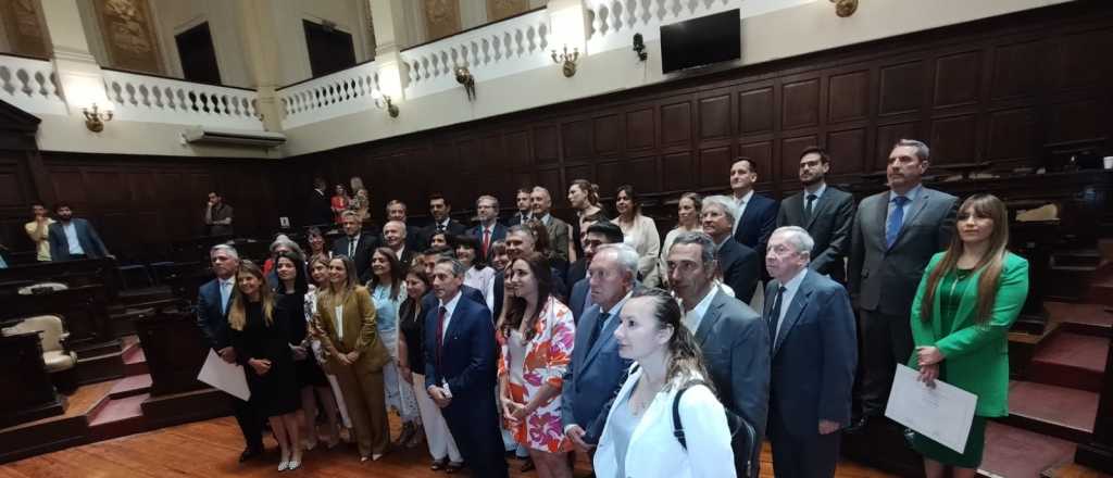 Asumieron los nuevos diputados de Mendoza