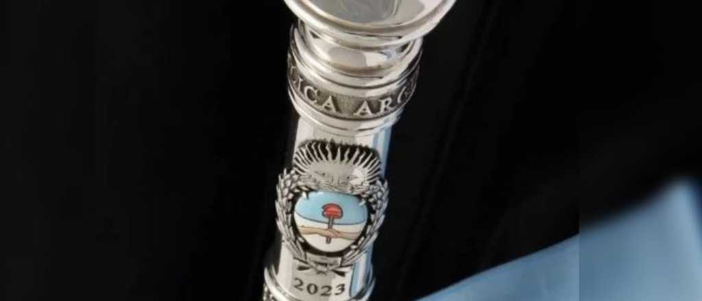 Fotos: así será el bastón presidencial que le ofrecerán a Milei