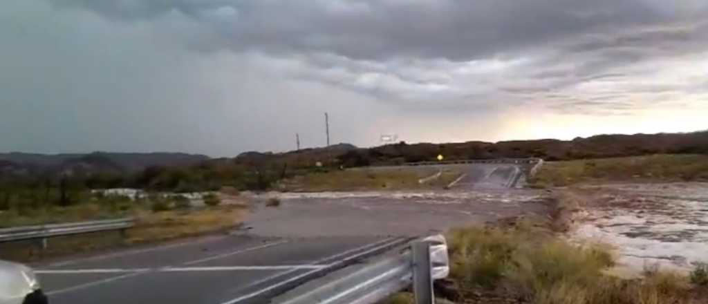 Video: fuertes lluvias e inundaciones en Malargüe