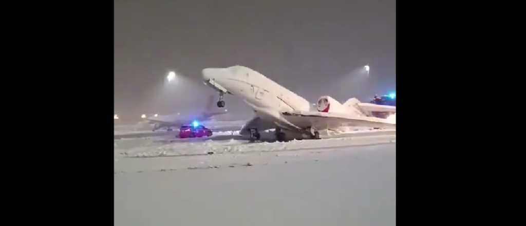 Se congeló un avión con rumbo a la Cumbre de Cambio Climático 