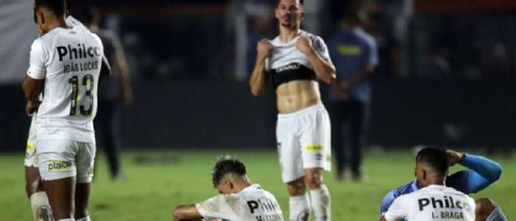 Santos descendió por primera vez y se salvó el Vasco de Ramón Díaz