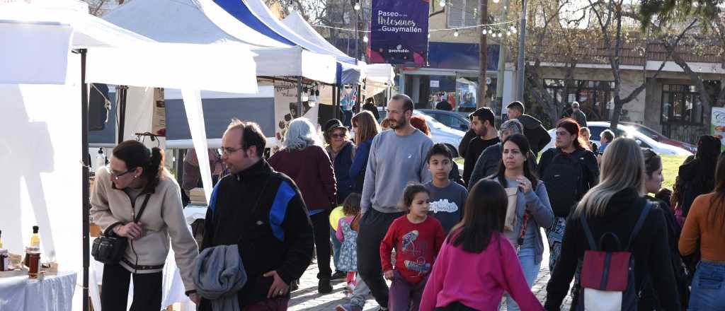 Comienza la feria de regalos económicos para Navidad en Guaymallén