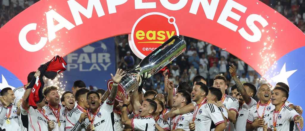 Salió campeón con Colo-Colo y festejó con la remera de la Lepra 