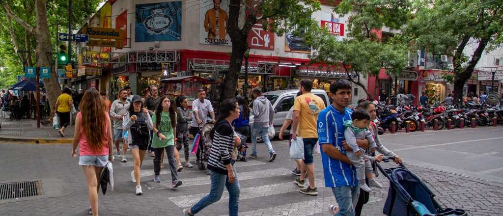 Pronóstico: vuelve el calor este domingo a Mendoza y se aproxima el Zonda