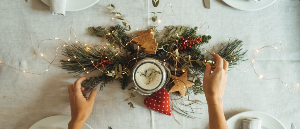 Embellece tu mesa de Navidad: plantas que deleitan y deslumbran