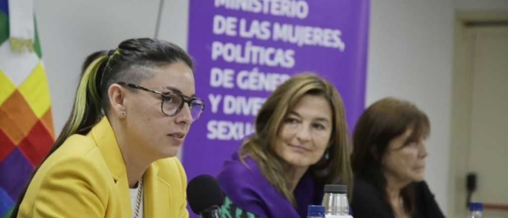 Eliminaron el Ministerio de la Mujer y así se llama ahora el área