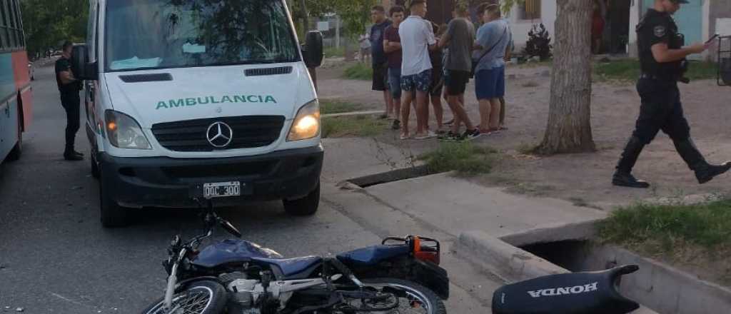 Un motociclista se prendió fuego manejando y está grave en San Rafael