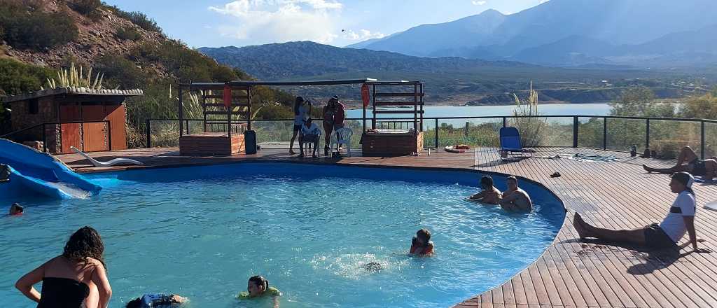 Parques aventura y pileta en Potrerillos: precios y descuentos en verano