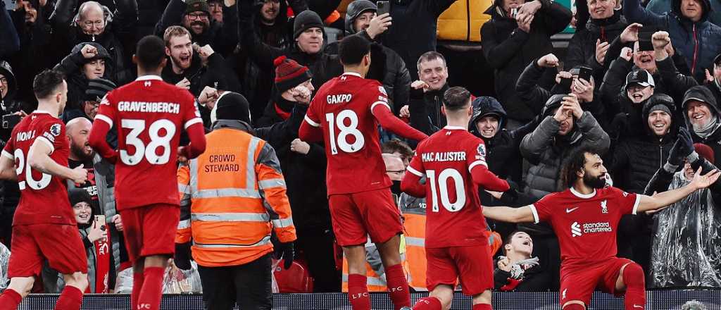 Con la vuelta de Mac Allister, Liverpool goleó y es líder de la Premier