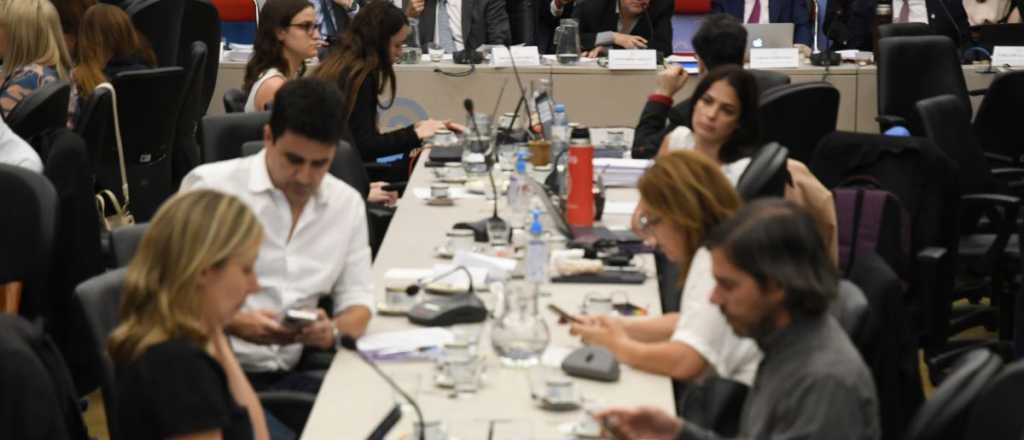 La ley ómnibus se seguirá debatiendo en Diputados recién el lunes