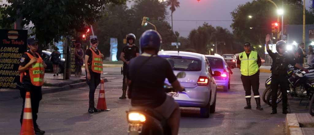 Tres detenido con un arma tumbera en Junín