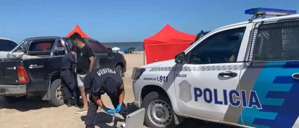 Buscan a dos amigos se perdieron en el mar en Cariló