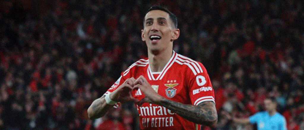 Video: el curioso golazo de Di María para el triunfo del Benfica