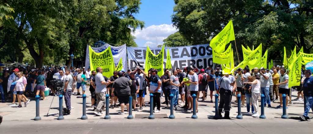 Así se manifestó Mendoza contra el DNU y la Ley Ómnibus