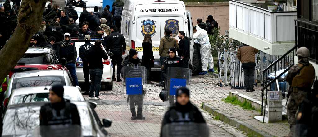 Tiradores enmascarados dispararon en una iglesia en Turquía: un muerto