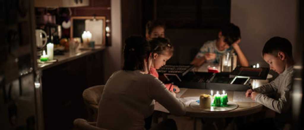 Estas zonas de Mendoza no tendrán luz este domingo 4 de agosto