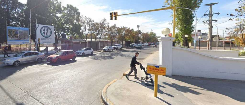 Tragedia: encontraron a un hombre ahogado frente a la cancha de San Martín