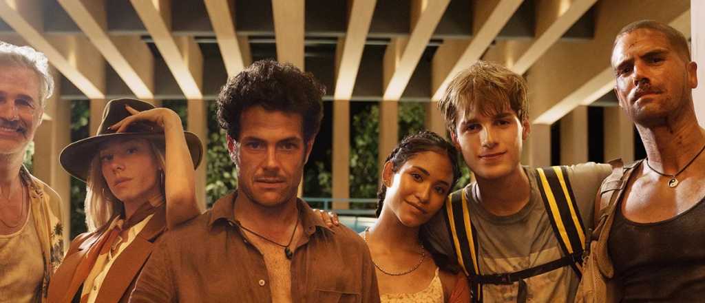 Ester Expósito y Nico Furtado separados pero estrenando serie