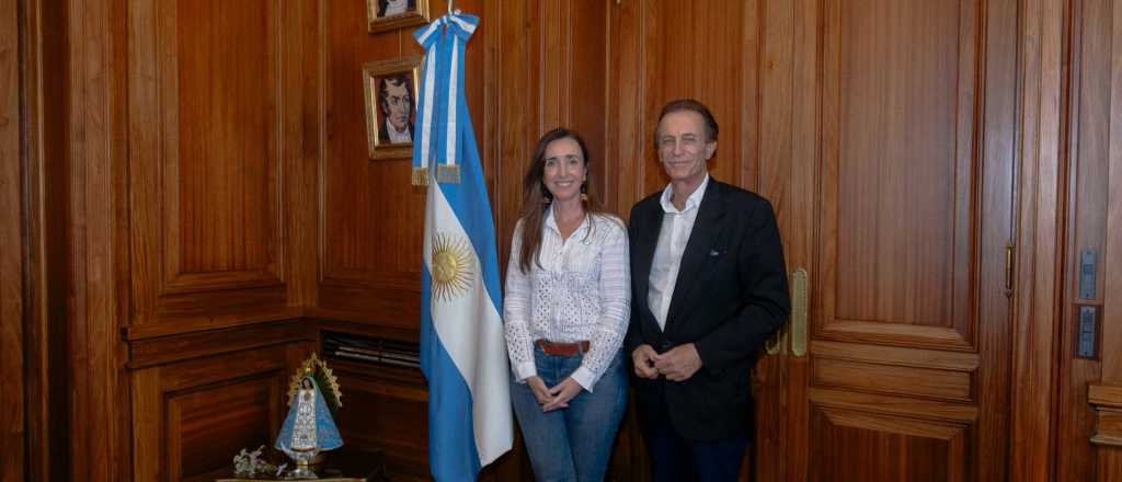 Villarruel nombró a un ex corresponsal de Malvinas en el Senado