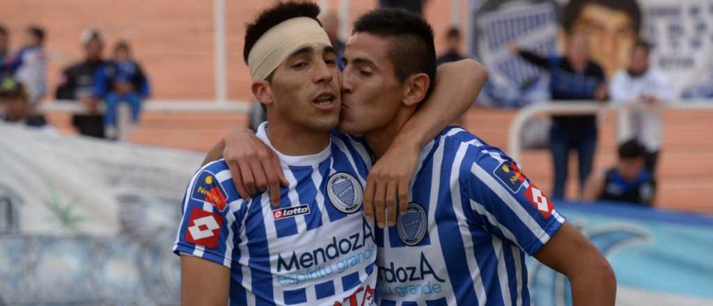 Un ex Tomba es el elegido por Coudet para reemplazar a Paolo Guerrero