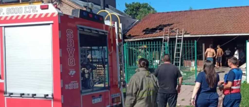 Prendieron fuego la casa por combatir a los mosquitos de manera casera