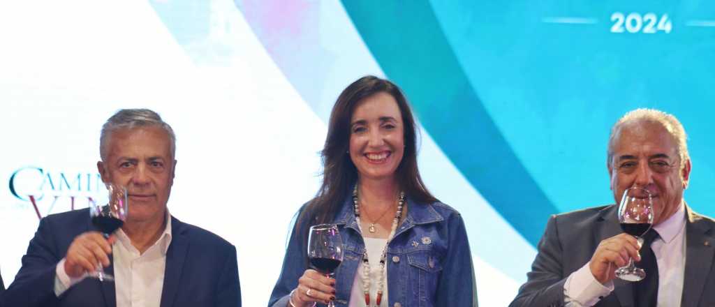 La Vicepresidenta dio el presente en el agasajo de Bodegas de Argentina