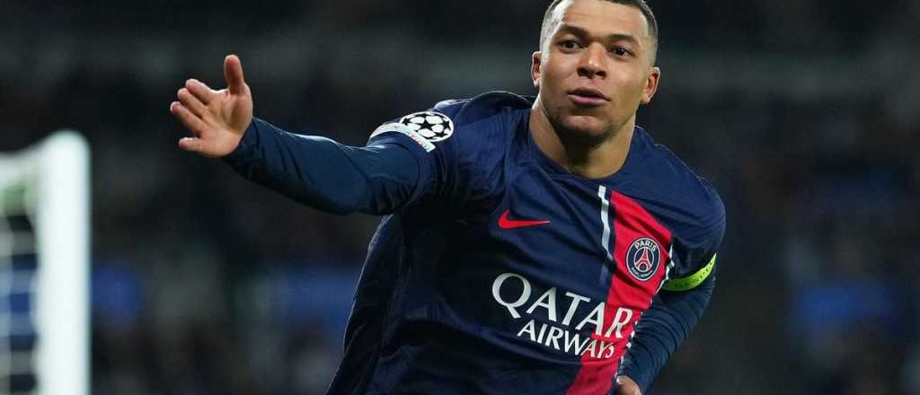 El PSG clasificó cuartos con un doblete de Mbappé