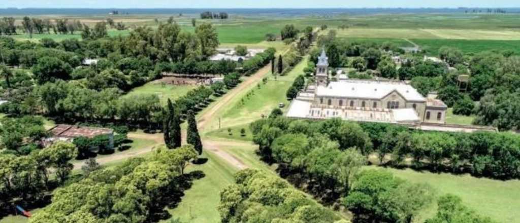 El pueblito argentino de 400 habitantes que puede ser el más lindo del mundo