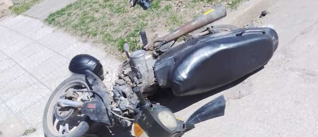 Un joven chocó en su moto en San Martín y está grave