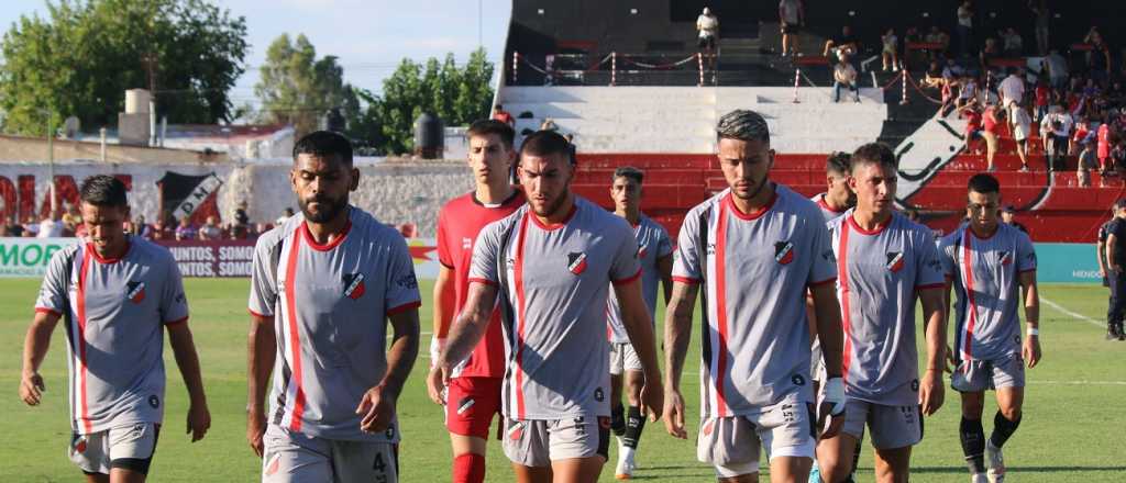 Deportivo Maipú separó del plantel a un jugador por insultar a la hinchada