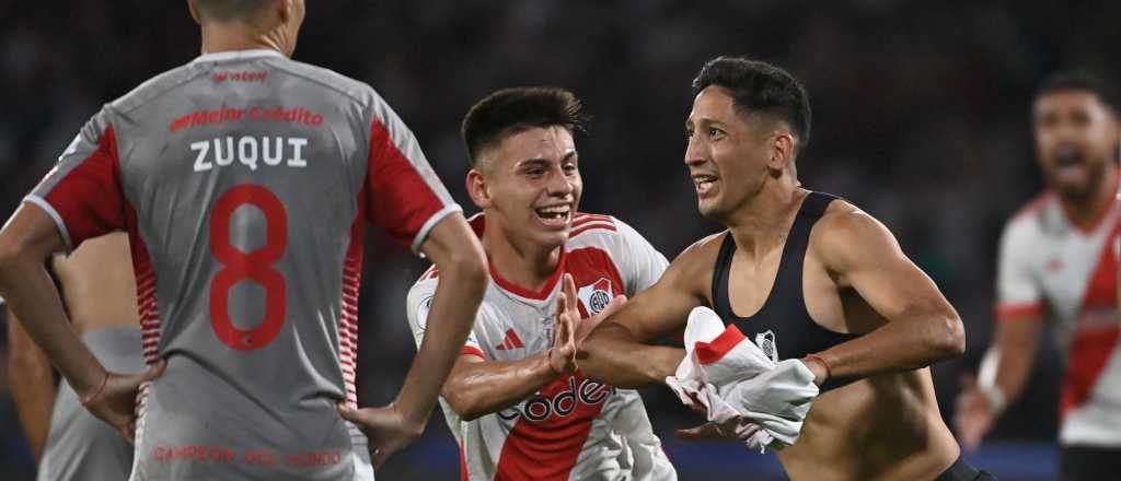 River venció a Estudiantes en una final emotiva y es campeón de la Supercopa