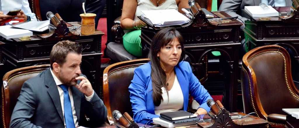 Francos se reunió con Verasay y otros diputados de la UCR para pedir apoyo al DNU