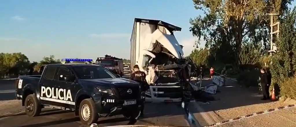 Murió un camionero brasilero al chocar de frente en Las Heras