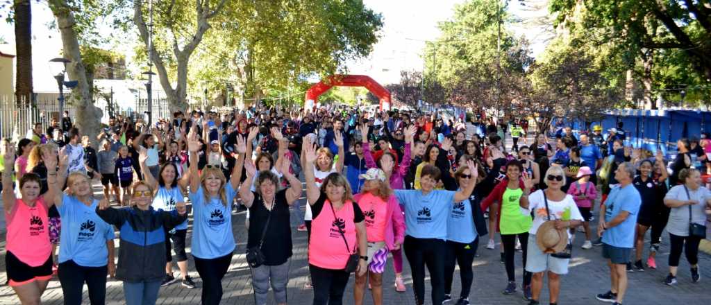 Maipú celebró los 50 años del Polideportivo Ribosqui con los vecinos