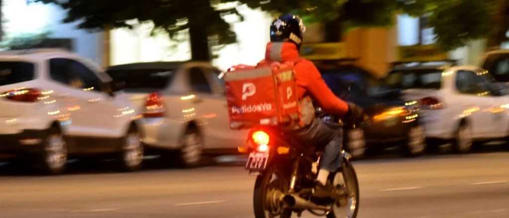 Fue a entregar un pedido y le robaron la moto en Maipú