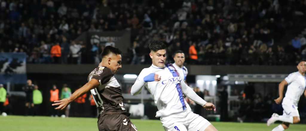 Godoy Cruz ganó sobre la hora y es el primer clasificado