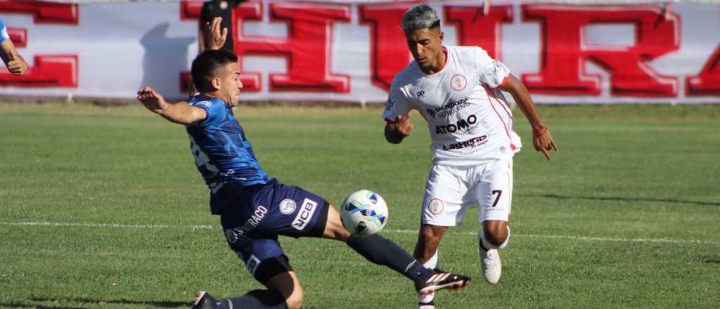 Huracán Las Heras igualó sin goles con Argentino de Monte Maíz