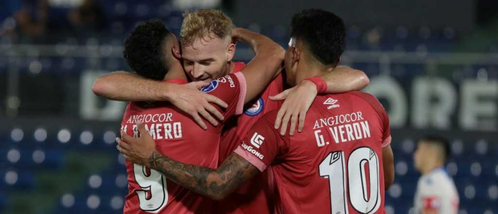 Argentinos enfrenta a Corinthians por la Sudamericana: hora y TV