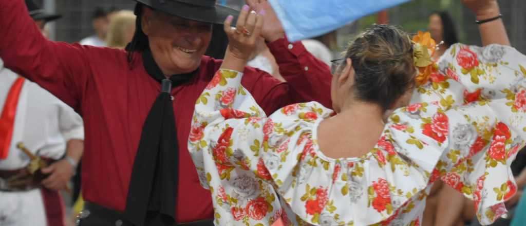 Cómo anotarte gratis en los talleres culturales en Godoy Cruz